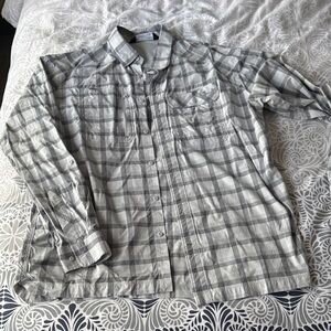 Under Armour Gray Plaid Casual Button Down Shirt